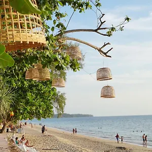 resort-beach-bungalow-at-lanta.koh-lantahotels.net/